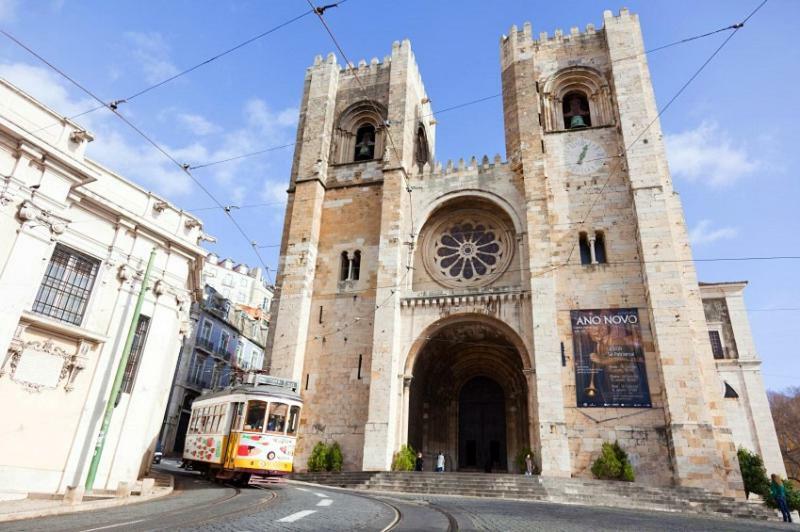 Lisbon Alfama Street View Apartment Exterior foto